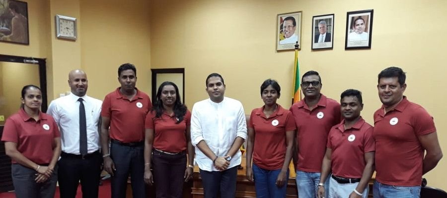 SriLanka_Olympians_Sports_Minister_Harin_400-compressor